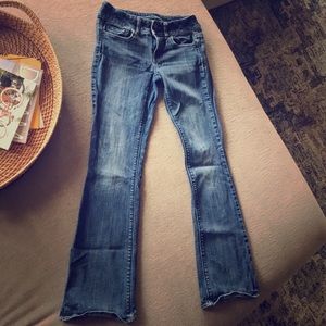 American Eagle Size 4 Jeans